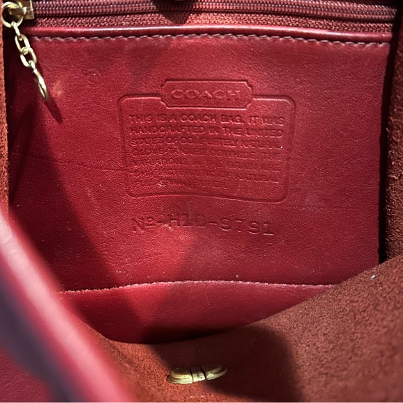 Vintage Coach Large Red Leather Daypack Backpack RARE - Picture 8 of 17